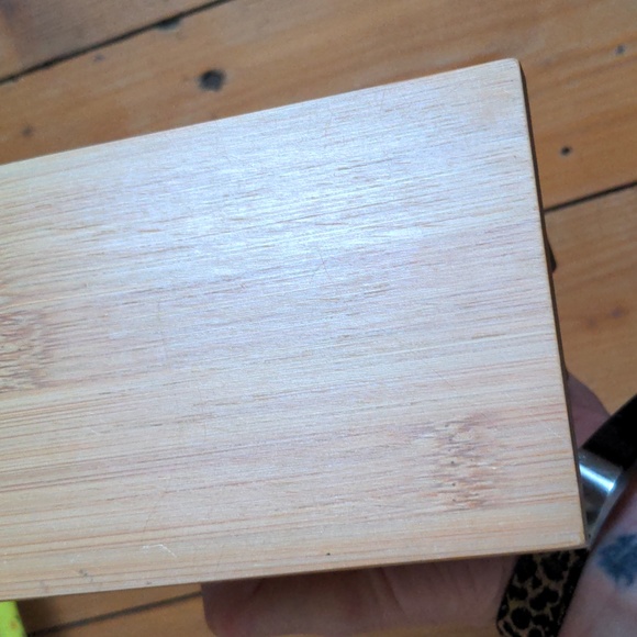 30-**FREE ADD ON**Paper holder stand - Picture 3 of 4